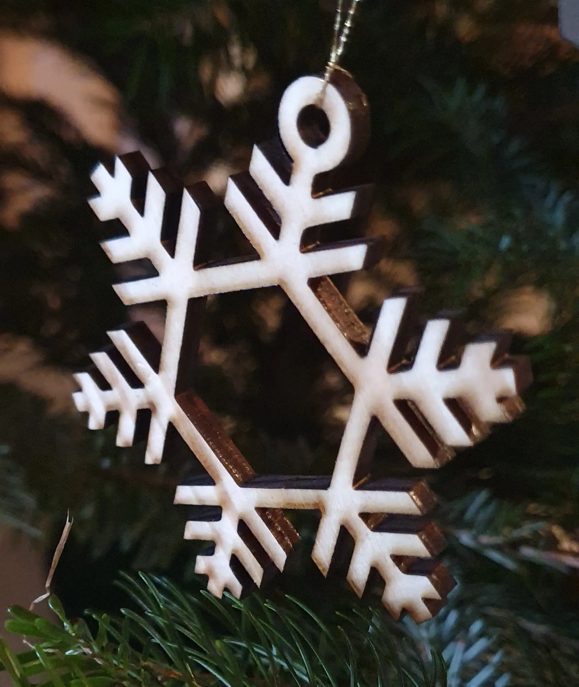 Weihnachtsbaum Schneekristalle